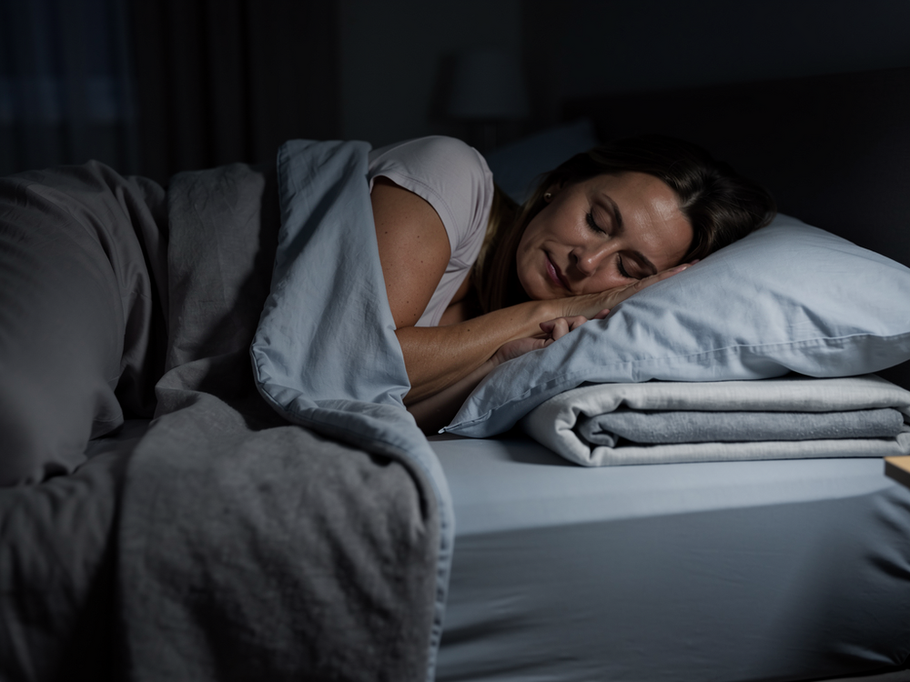 Why Women Over 40 Wake Up Tired Despite 8 Hours of Sleep: Menopause's Hidden Role